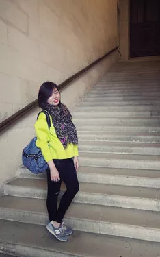http://chiamberwu.blogspot.com/2014/05/april-4th-musee-du-louvre-with-jane.html#more