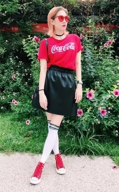 Coca Cola。