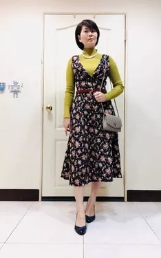芥黃+背心洋裝