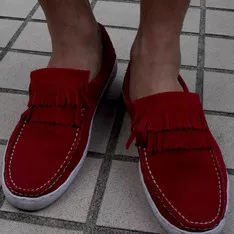 紅色休閒鞋