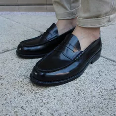 LOAFER鞋
