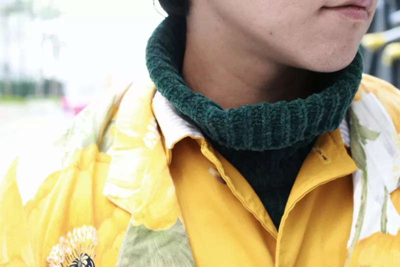 高領綠毛衣