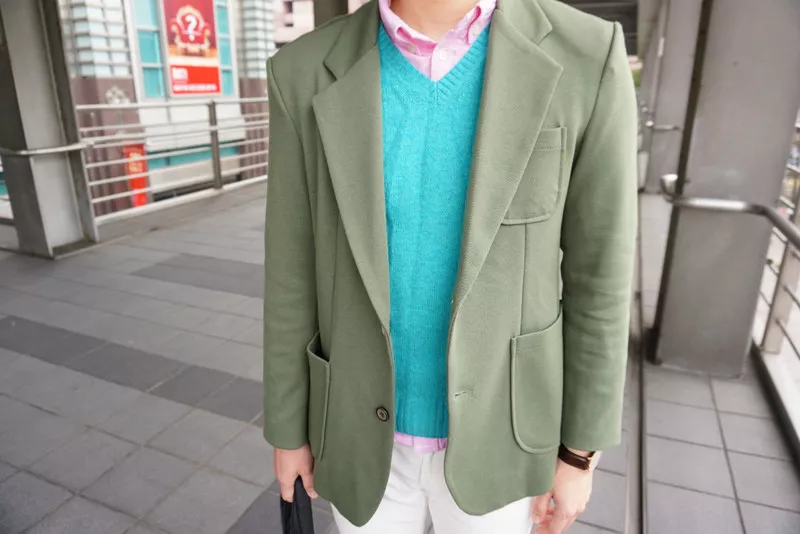綠色西裝外套
