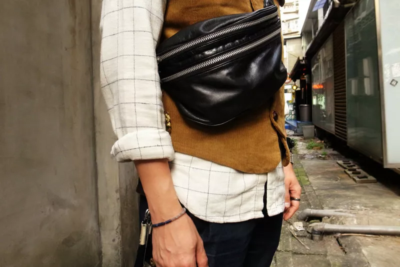 LEATHER FUNNY BAG 