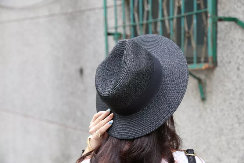黑色編織帽