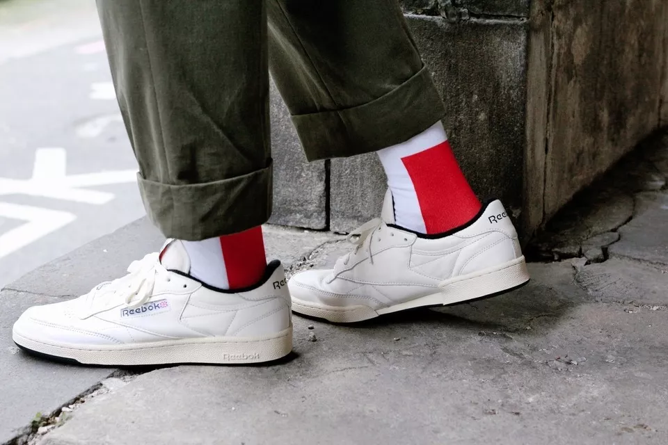 紅白對比襪