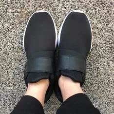 黑白球鞋