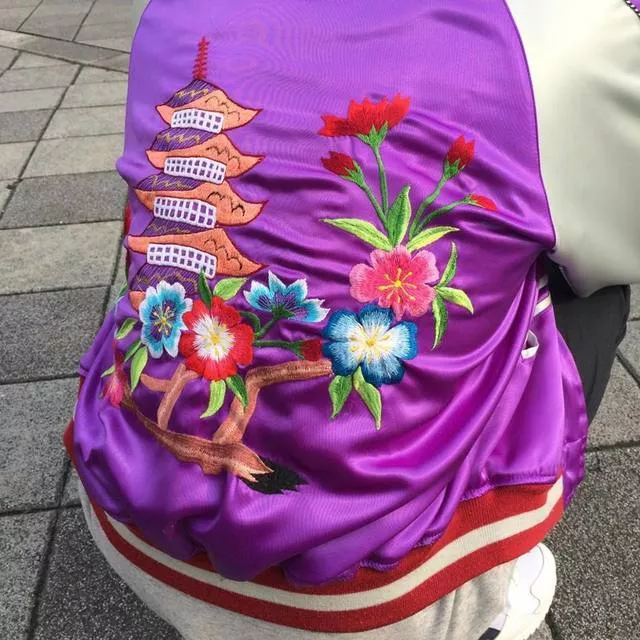 橫須賀刺繡外套