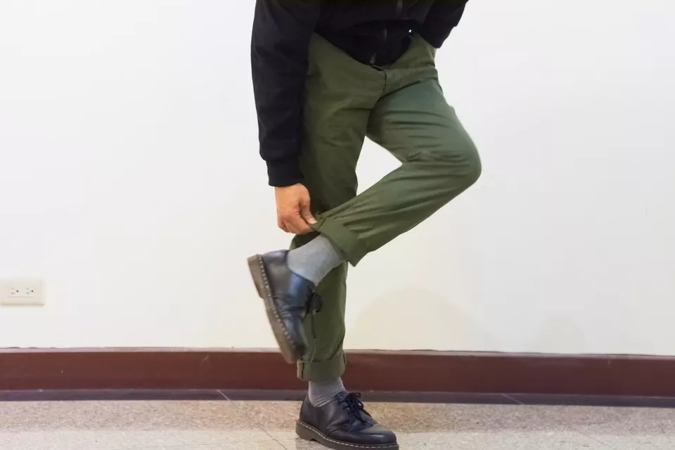 軍綠長褲