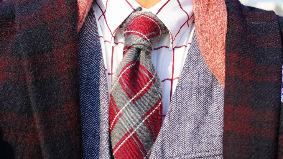 格紋羊毛領帶