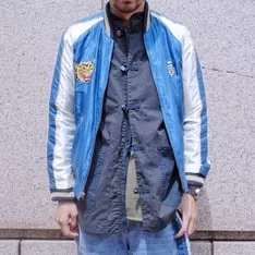 橫須賀外套