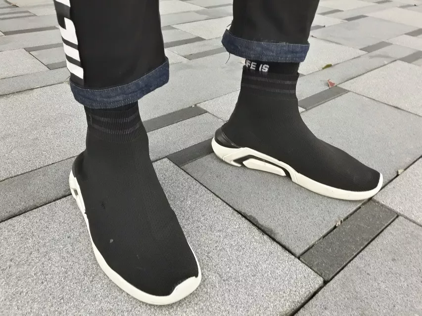 黑白襪子鞋
